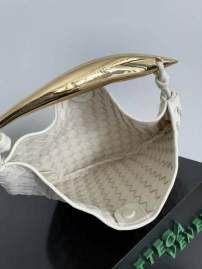Picture of Bottega Veneta Handbags _SKUfw184065519fw